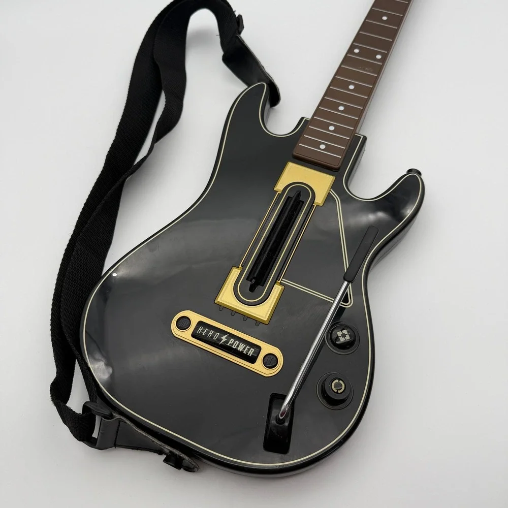 Guitar Hero Live PS4 Bundle 2 Guitars 2 Dongles & 2 Straps
